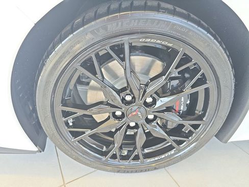 New 2026 Chevrolet Corvette Stingray Premium Cpe w/ Z51 Performance Package image 29