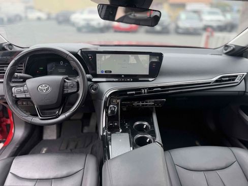 Used 2023 Toyota Mirai w/ Advanced Technology Package RWD image 23