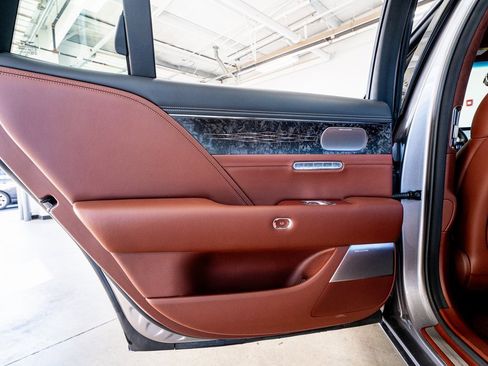 Used 2024 Genesis G90 3.5T image 51