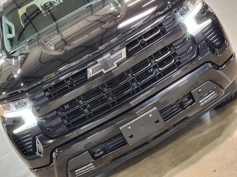 Used 2023 Chevrolet Silverado 1500 RST image 19