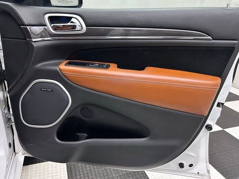 Used 2015 Jeep Grand Cherokee SRT w/ Trailer Tow Group IV image 18