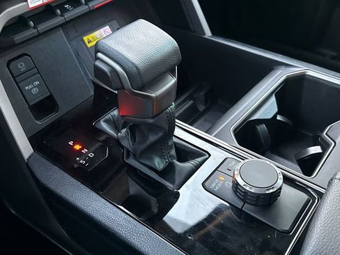 Used 2025 Toyota Tundra SR5 image 26