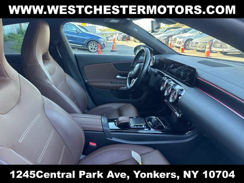 Used 2022 Mercedes-Benz CLA 250 4MATIC image 14