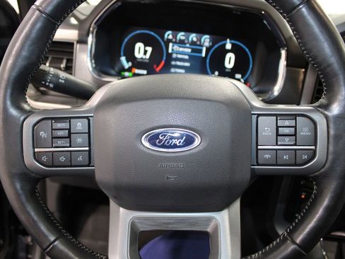 Used 2022 Ford F150 Lariat w/ Equipment Group 502A High AWD/4WD image 38