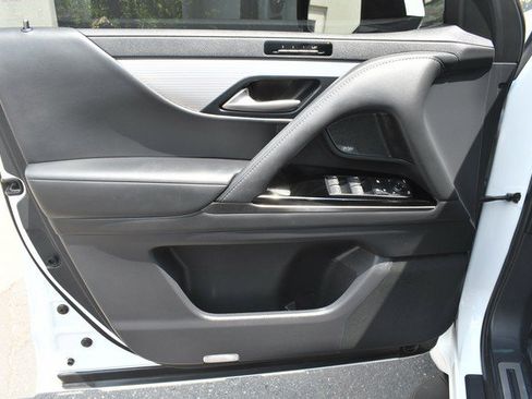 Used 2024 Lexus LX 600 F Sport AWD/4WD image 13