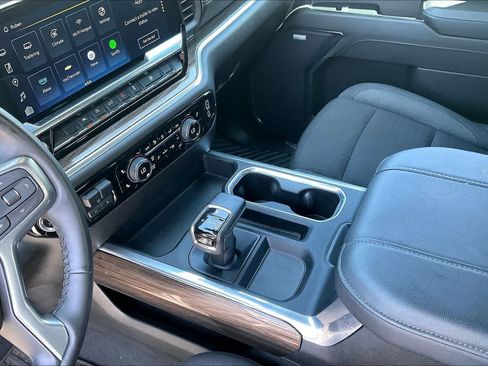 Used 2024 Chevrolet Silverado 1500 RST w/ Convenience Package II RWD image 16