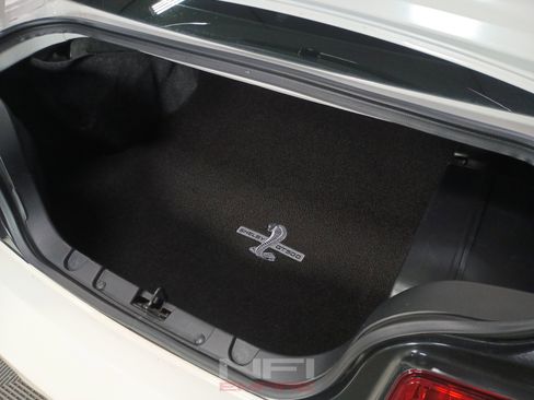 Used 2007 Ford Mustang Shelby GT500 RWD image 59