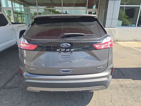 Used 2024 Ford Edge SEL AWD/4WD image 15