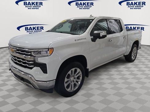 Used 2022 Chevrolet Silverado 1500 LTZ image 3