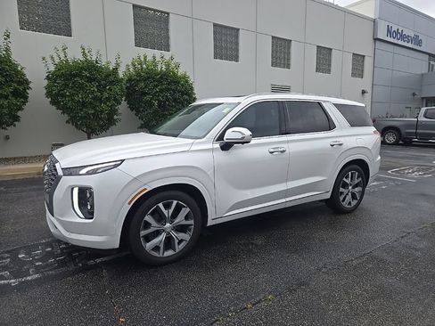 Certified 2021 Hyundai Palisade Limited AWD/4WD image 2