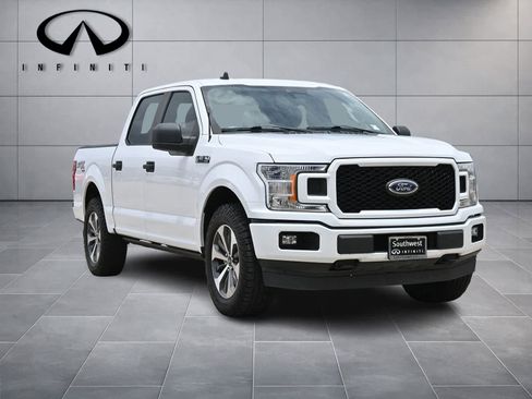 Used 2020 Ford F150 XL w/ Equipment Group 101A Mid AWD/4WD image 3
