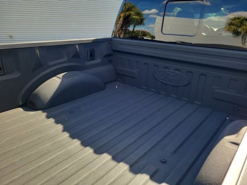 Used 2023 Ford F150 Lariat image 9