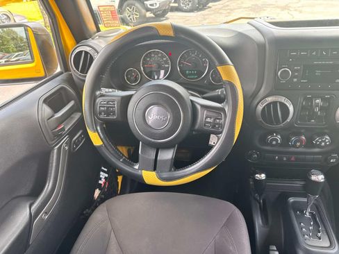 Used 2015 Jeep Wrangler Unlimited Sport w/ Quick Order Package 24S AWD/4WD image 20