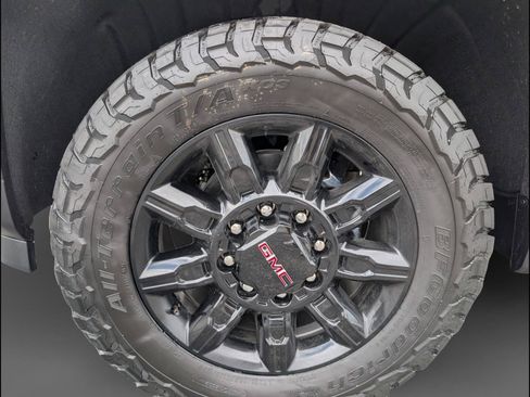 New 2026 GMC Sierra 2500 AT4 w/ AT4 Premium Plus Package AWD/4WD image 21