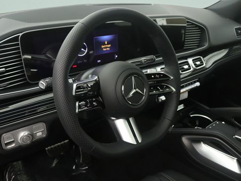New 2026 Mercedes-Benz GLE 580 4MATIC image 4