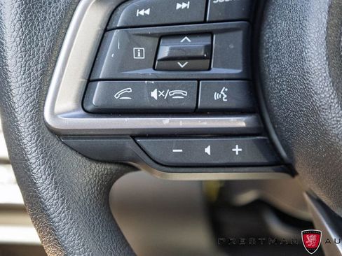 Used 2025 Subaru Impreza 2.0i AWD/4WD image 30