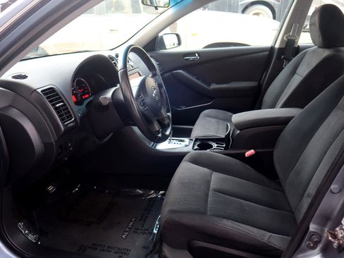 Used 2010 Nissan Altima 3.5 SR w/ Sport Pkg image 54