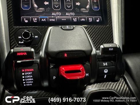 Used 2021 Lamborghini Urus AWD/4WD image 44