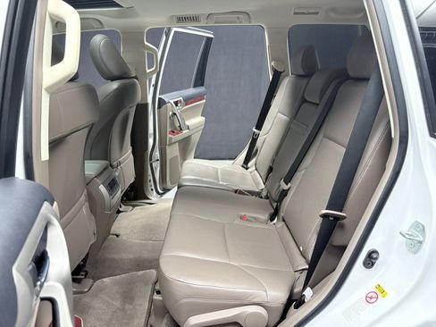 Used 2013 Lexus GX 460 Premium AWD/4WD image 29