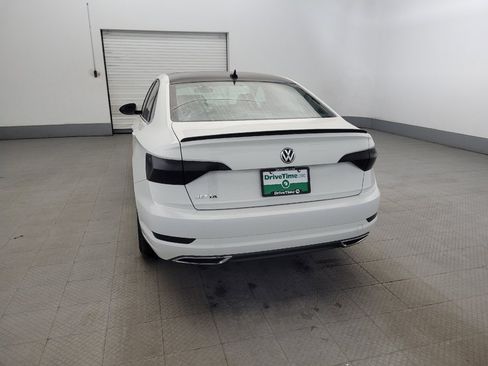Used 2019 Volkswagen Jetta SEL Premium image 6