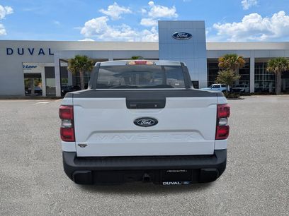 New 2025 Ford Maverick Lariat
