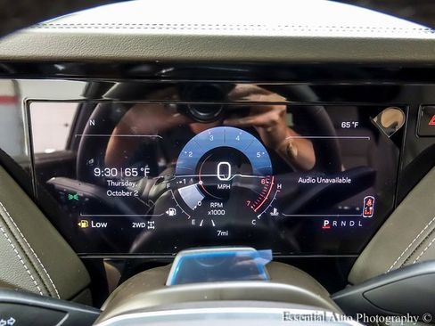 New 2026 GMC Yukon Elevation image 12