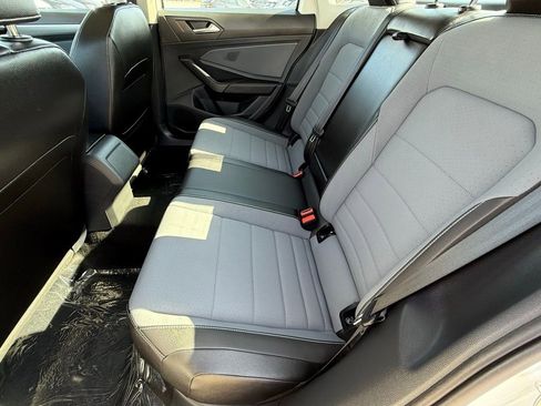 New 2026 Volkswagen Jetta SE FWD image 20