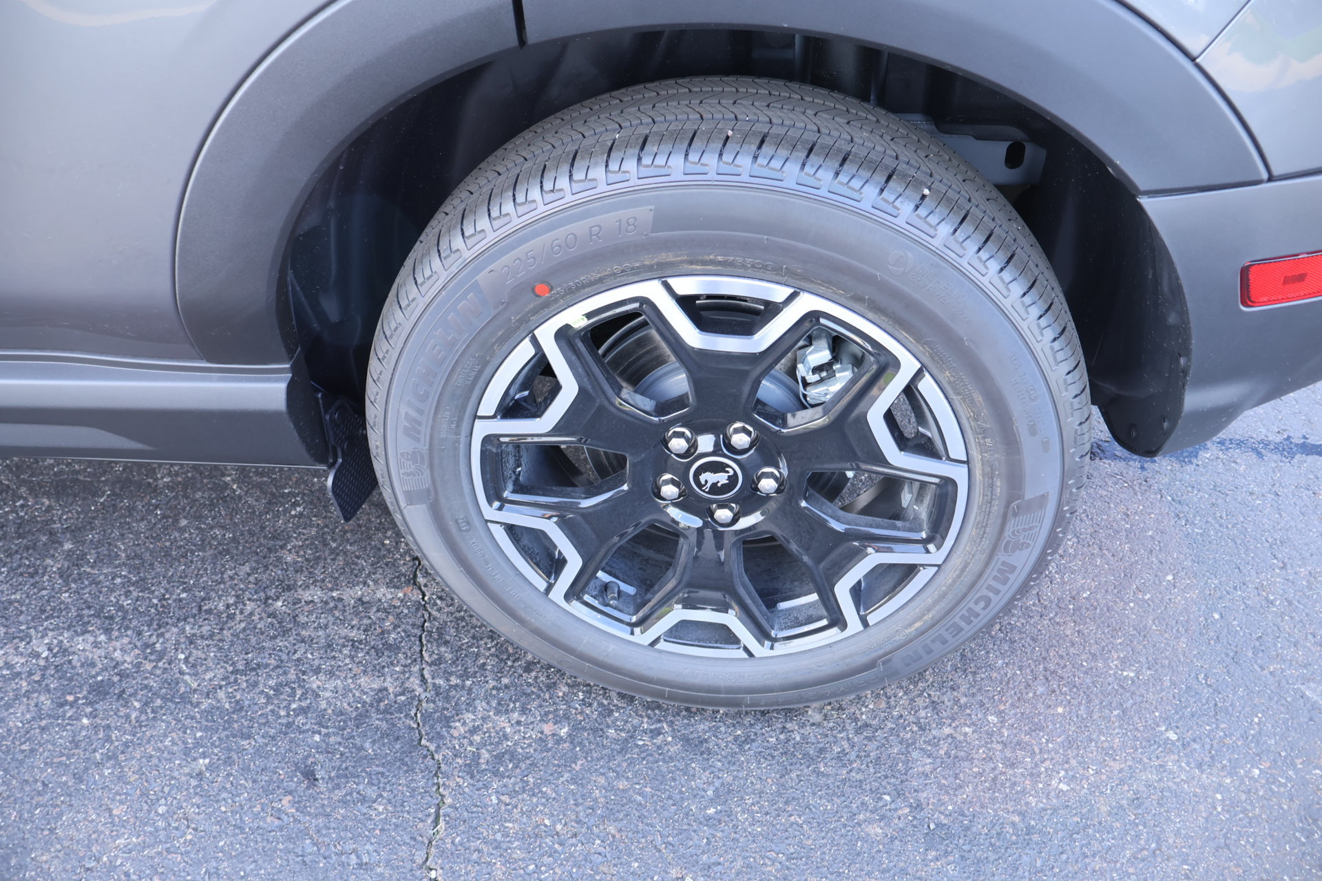 New 2026 Ford Bronco Sport Outer Banks w/ Outer Banks Tech Package+ AWD/4WD image 19