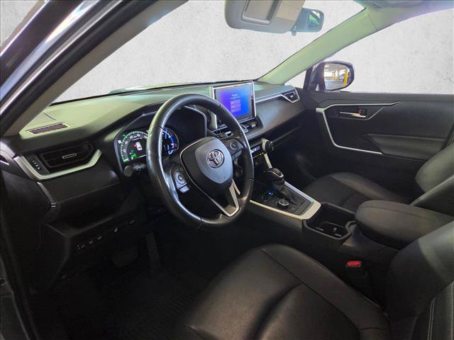 Used 2025 Toyota RAV4 XLE Premium w/ Weather Package AWD/4WD image 9