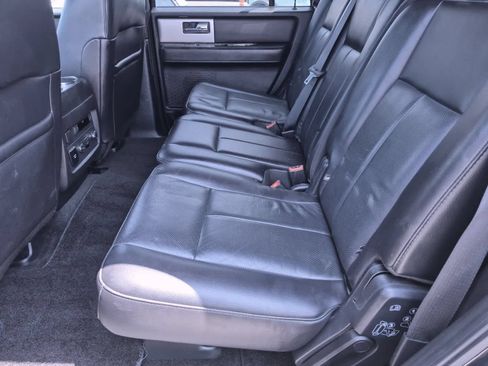 Used 2017 Ford Expedition Limited AWD/4WD image 19