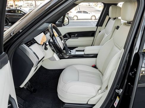 New 2026 Land Rover Range Rover SE AWD/4WD image 14