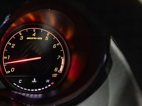 Used 2018 Mercedes-Benz AMG GT R image 52