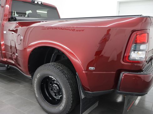 Used 2024 RAM 3500 Big Horn w/ Night Edition AWD/4WD image 29