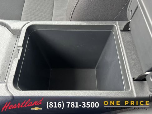 Used 2024 Nissan Sentra SV image 37