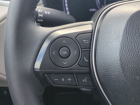 Certified 2026 Toyota Corolla Cross LE FWD image 17