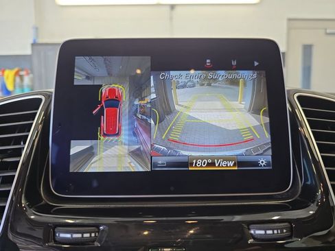Used 2019 Mercedes-Benz GLE 400 4MATIC image 28