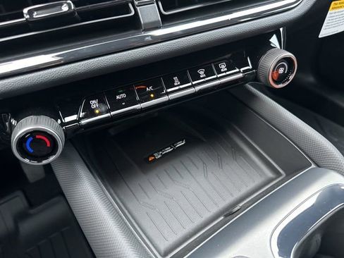 New 2026 Chevrolet Equinox EV RS image 27