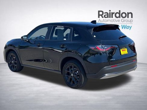 Used 2025 Honda HR-V Sport image 5