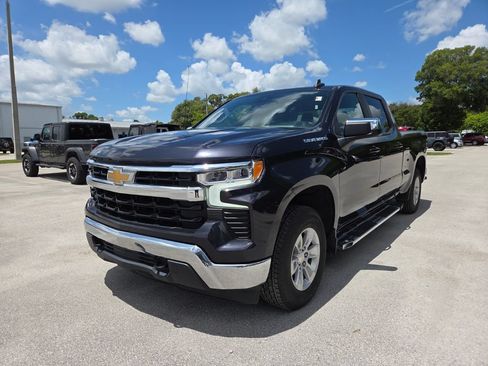 Used 2023 Chevrolet Silverado 1500 LT w/ Protection Package AWD/4WD image 50