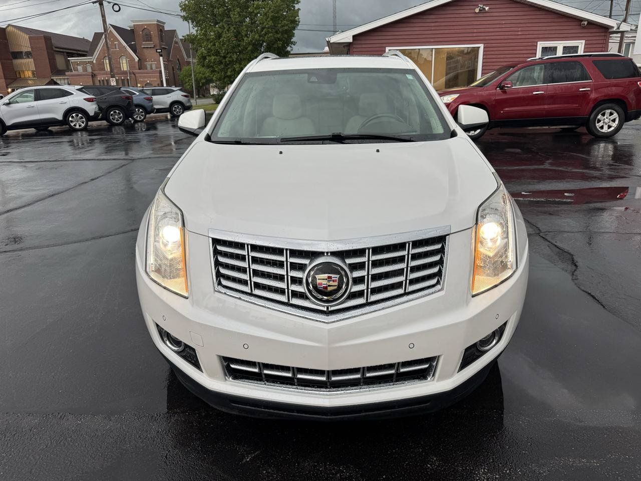 Used 2015 Cadillac SRX Premium w/ Driver Assist Package AWD/4WD image 2