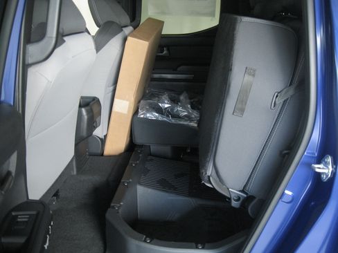 New 2025 Toyota Tacoma TRD Off-Road image 21