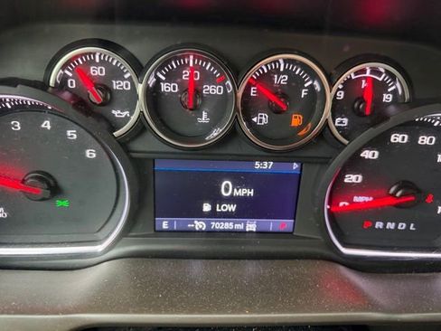 Used 2020 Chevrolet Silverado 1500 LTZ w/ Z71 Off-Road Package AWD/4WD image 21