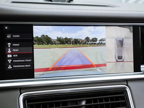 Used 2018 Porsche Panamera 4S image 12