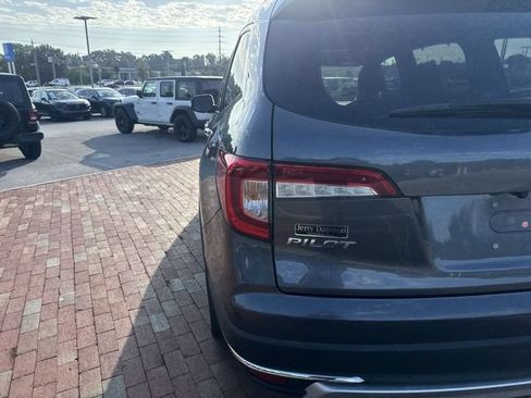Certified 2022 Honda Pilot Touring image 10
