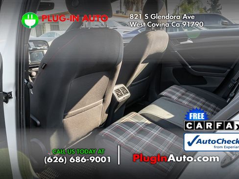 Used 2020 Volkswagen GTI S image 10