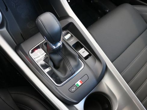 New 2025 Alfa Romeo Tonale w/ Premium Package image 45