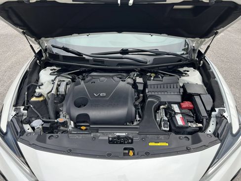 Used 2019 Nissan Maxima SR w/ Premium Package FWD image 32