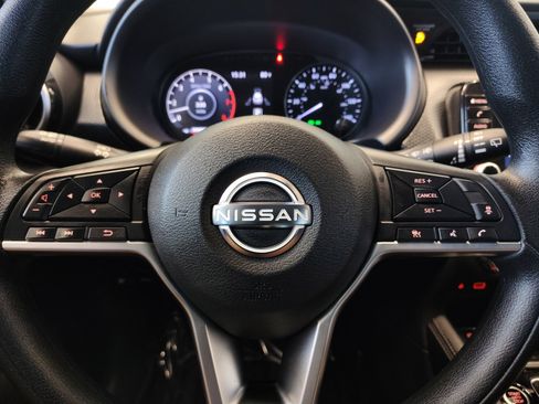 Certified 2023 Nissan Kicks SV FWD image 18