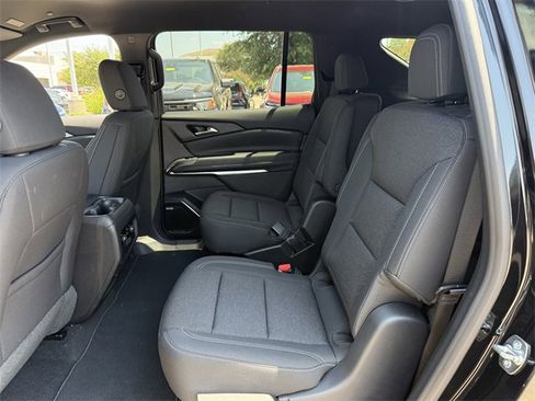 New 2026 Chevrolet Traverse LT w/ Enhanced Driving Package image 25