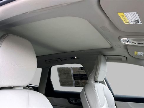 Used 2020 Volvo XC60 T5 Inscription w/ Protection Package Premier FWD image 14